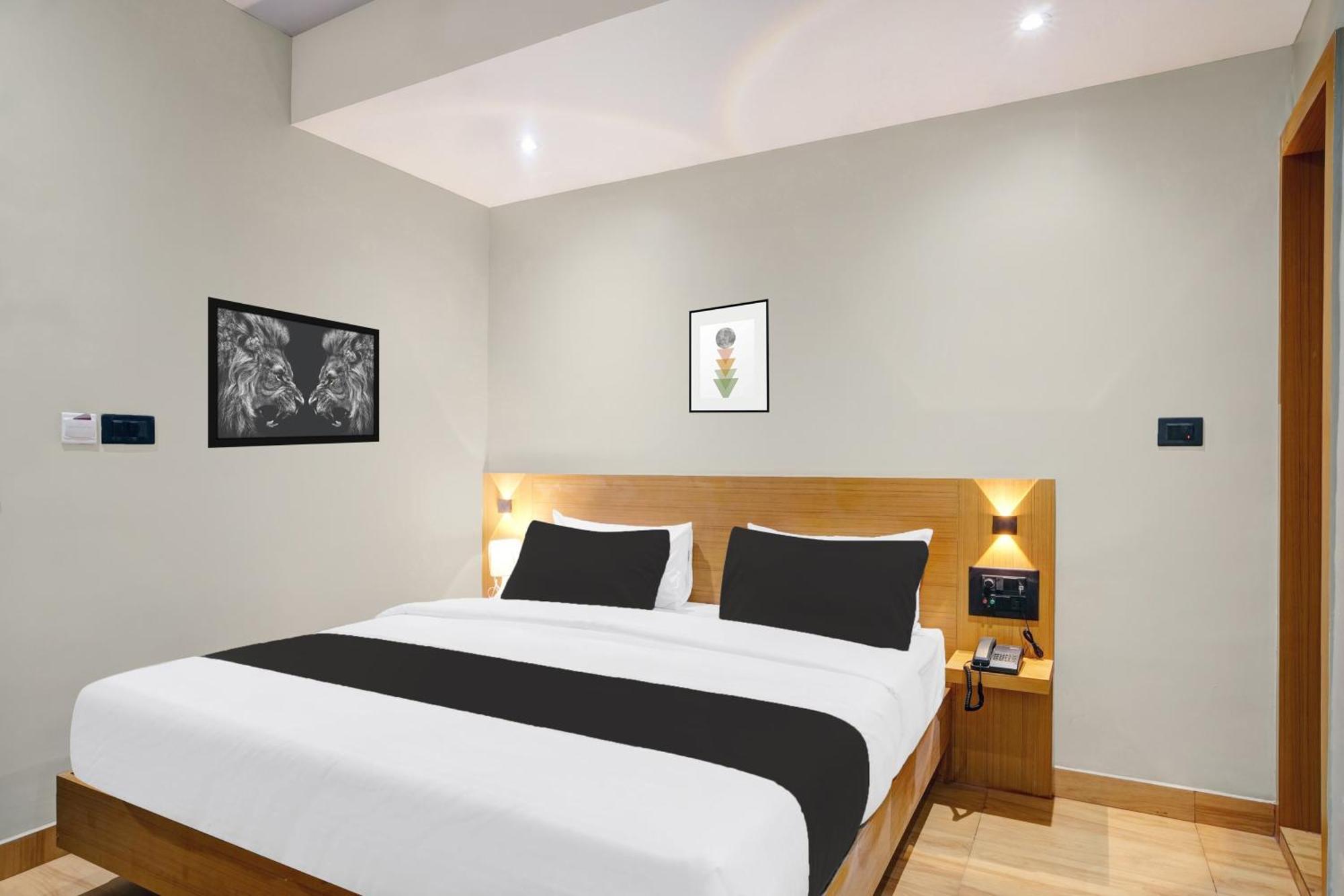 Townhouse Oak Sarusajai Stadium Dispur 외부 사진