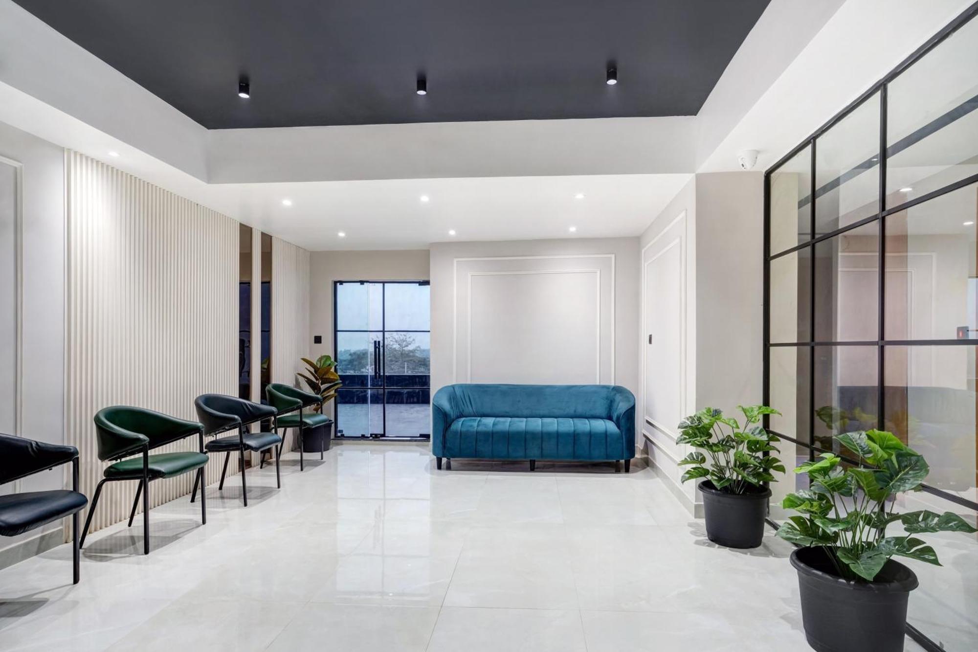Townhouse Oak Sarusajai Stadium Dispur 외부 사진